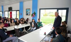 Kemalpaşa’da öğretmenlere sürpriz kahvaltı!