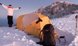 Kış kampı için hangi ekipman şart? İşte kış kampında donmadan ısınmanın ve güvenli kalmanın 7 yolu