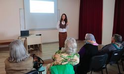 Konak Belediyesi’nden yaşlılara özel seminer