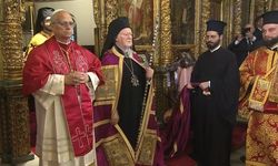 Balat’ta tarihi anlar: Papa 14. Leo patrikhanede patriğe konuk oldu