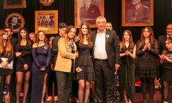 Şampiyonlar Atatürk için sahnedeydi