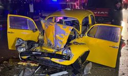 Kıraç'ın ekibi konser sonrası Uşak’ta kaza yaptı: 3 kişi yaralandı