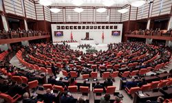 TBMM’de gergin dakikalar: Bakan Tekin’den CHP’ye sert tepki!