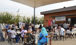 Üretici pazarı bereketiyle devam ediyor