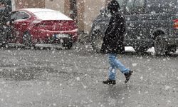 İstanbul’a kar ne zaman yağacak? Saat verildi, uyarı geldi!