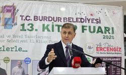 Başkan Tugay Burdur’da: 13. Kitap Fuarı açılışına katıldı