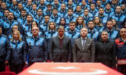 Başkan Tugay’dan yeni zabıtalara net mesaj: Türkiye'ye örnek olacak