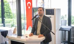 ÇYDD Bornova buluşması | Başkan Eşki’den gençlere kritik uyarı