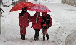 Bugün (1 Aralık) okullar tatil mi? Hangi illerde okullar tatil? Meteoroloji'den kuvvetli yağış ve kar uyarısı