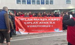 İzmir Büyükşehir'de 'çıplak ayak' eylemleri dördüncü gününde