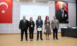 İKÇÜ’den Z kuşağının siyasetle ilişkisine kapsamlı araştırma