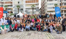 İzmir Dünya Gönüllüler Günü’nde iyilik için tek yürek oldu