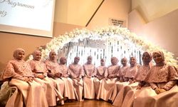 İzmir’de 12 kız öğrenci hafızlık icazetini aldı