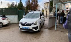 Son dakika! Lisede korku dolu dakikalar: Kızının eski sevgilisini rehin aldı