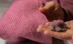 Kışlık kıyafetlerin ömrünü uzatın: Kazak tüylenmesini önlemenin ve mont lekelerini çıkarmanın pratik yöntemleri