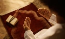 Regaip Kandili 20 rekat namazı nasıl kılınır? Nasıl niyet edilir?