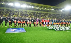 Şampiyonlar Ligi'nde maç başlamadan olay çıktı!