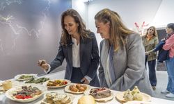 Sanat ve gastronomi buluştu: İzmir Sofrası sergisi Şubat sonuna kadar açık