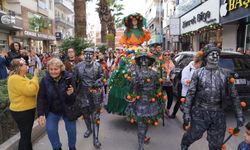 Turuncu Altın için akın ettiler: 25. Festivalde rekor kalabalık!