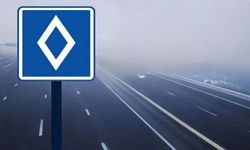 Yollarda görürseniz şaşırmayın! Yeni trafik levhası tanıtıldı: Peki ne anlama geliyor?