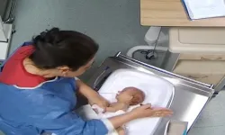 5 günlük bebeğe şiddet uygulayan hemşire hakkında karar!