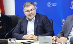 AK Parti İzmir’de 4 ilçede yönetimler yenileniyor