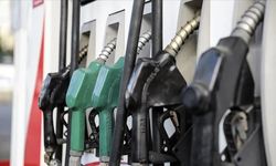 Tabelalar bir kez daha değişiyor: Akaryakıtta tarihi indirim kapıda!