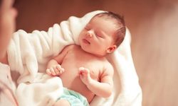 Anne babalar dikkat! Yenidoğanlar için zorunlu tarama geliyor