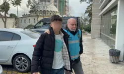 Fırında dehşet anları! 16 yaşındaki çocuk 2 kişiyi bıçakladı