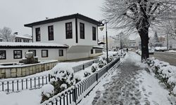 Balkanlar’da kış yüzünü gösterdi: Prizren kartpostala dönüştü