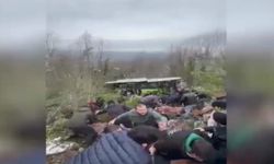 Belediye otobüsü devrildi! Çok sayıda yaralı var