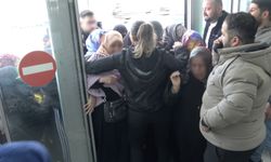 Çaydanlık 100 TL olunca olanlar oldu! İndirimli ürünlerin etkisiyle izdiham yaşandı
