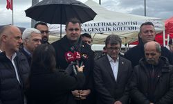 CHP’den İzmir'de tutuklu gençlere destek ziyareti