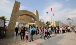 Evrensel Çocuk Merkezi tatilde minikleri bekliyor