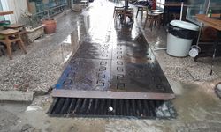 Foça’da fırtına alarmı: Belediye ekipleri sahada 7/24 görevde