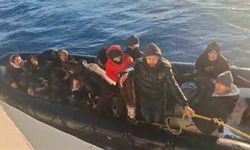 İzmir açıklarında üç ayrı göçmen operasyonu