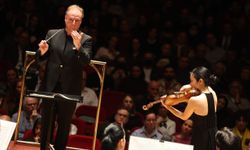 İzmir’de aynı sahnede iki dünya yıldızı