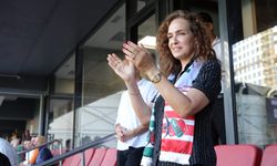 Karşıyaka’da voleybol heyecanı başlıyor: Takımlar filede buluşacak