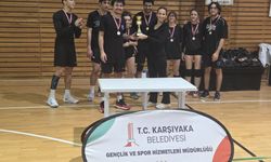 Karşıyaka’da voleybol rüzgarı esti