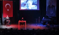 Konak’ta Nazım Hikmet’e anlamlı doğum günü anması