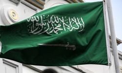 Suudi Arabistan’dan Yemen’e hava saldırısı