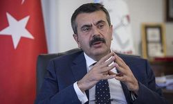 Bakan Tekin’den net mesaj: Ara tatiller kalkıyor mu, kademe geçişi değişecek mi?