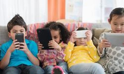13-16 yaşa sosyal medyada ebeveyn izni şartı getiriliyor