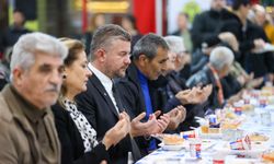 Başkan Görkem Duman Bucalılarla aynı sofrada buluştu