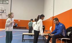 Bergama’da geleceğin yıldızları sahada