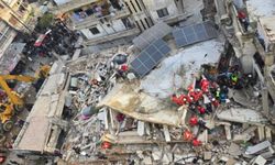 5 katlı bina çöktü: Ölü ve yaralılar var