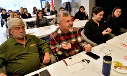 Bornova’da zeytinyağı kültürü genç kuşaklara aktarılıyor