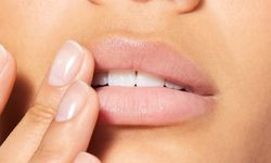 Dudak dolgusu sonrası ne yenmeli, ne yasak? Uzmanı açıkladı
