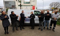 Efes Selçuk Belediyesi’ne tam donanımlı hayvan ambulansı geldi