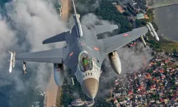 Balıkesir'de F-16 savaş uçağının düşme anı ortaya çıktı